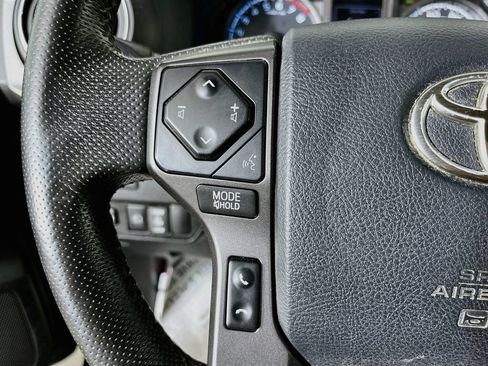 Used 2020 Toyota Tacoma 4x4 Double Cab image 15