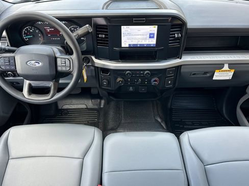 New 2026 Ford F250 XL w/ XL Chrome Package image 12