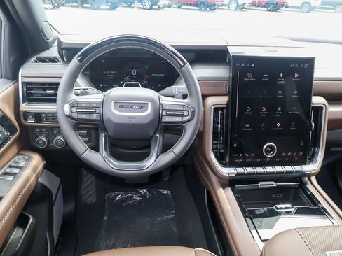 New 2026 GMC Yukon XL Denali Ultimate w/ LPO, Floor Liner Package AWD/4WD image 21