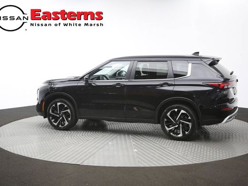Used 2024 Mitsubishi Outlander AWD image 61