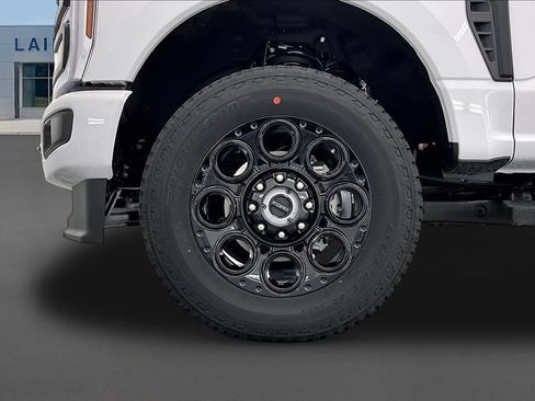 New 2026 Ford F250 XLT w/ XLT Premium Package AWD/4WD image 13