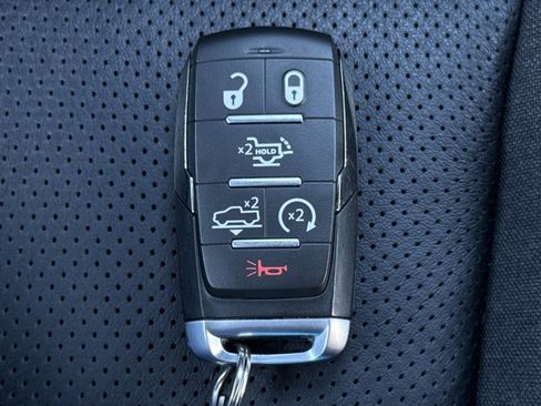 Used 2025 RAM 1500 Limited w/ Off Road Group image 25