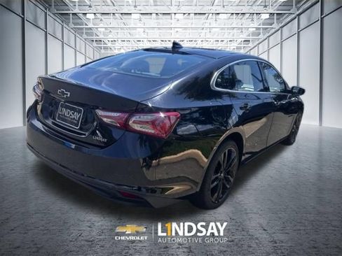 Used 2020 Chevrolet Malibu LT w/ Leather Package FWD image 7