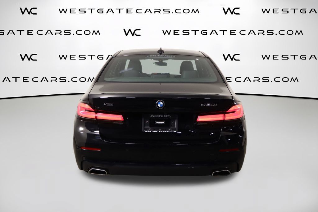 Used 2023 BMW 530i xDrive w/ Convenience Package AWD/4WD image 4