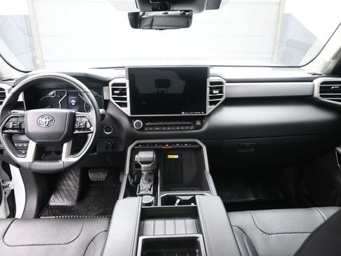 Used 2023 Toyota Tundra Limited AWD/4WD image 27