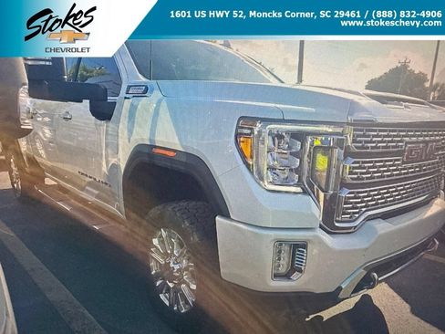 Used 2021 GMC Sierra 2500 Denali AWD/4WD image 1