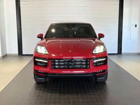 Certified 2026 Porsche Cayenne Coupe AWD/4WD image 34