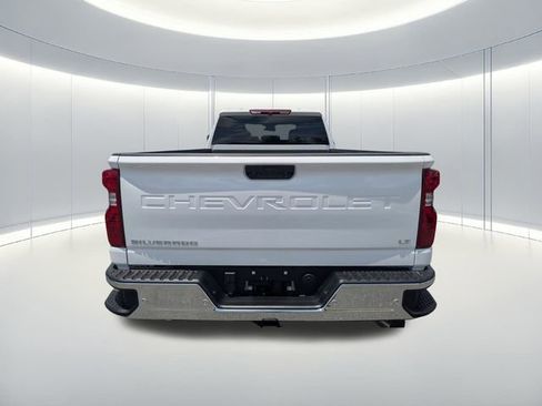 Used 2025 Chevrolet Silverado 3500 LT w/ Safety Package AWD/4WD image 3