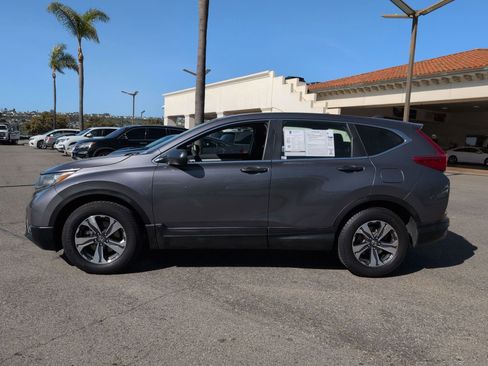 Used 2018 Honda CR-V LX image 2