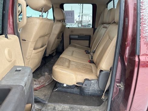 Used 2015 Ford F350 Lariat w/ Lariat Interior Package image 13