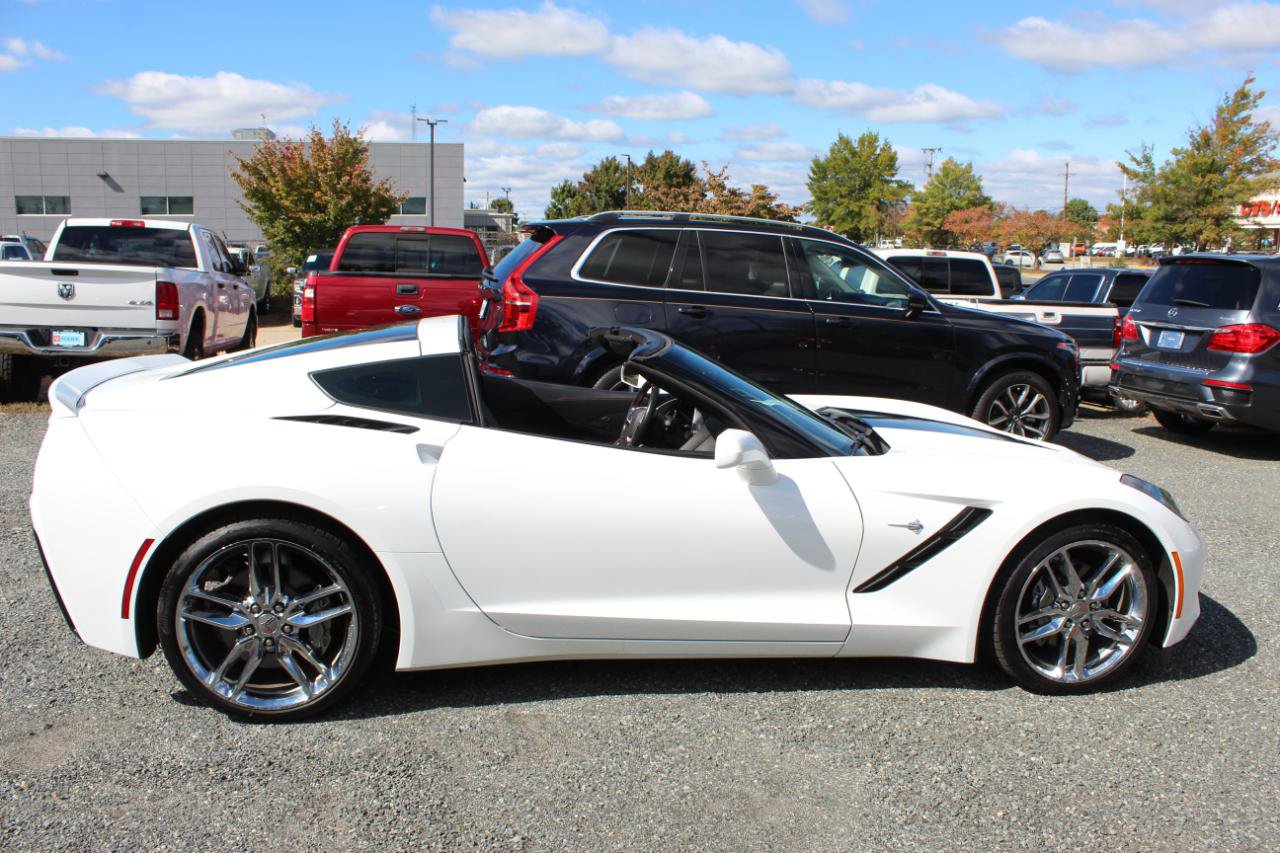 Used 2016 Chevrolet Corvette Stingray Coupe w/ 2LT Preferred Equipment Group RWD image 7