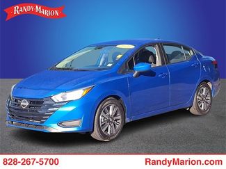 Used 2023 Nissan Versa SV image 1