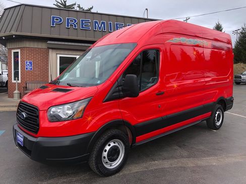 Used 2019 Ford Transit 250 148 High Roof image 9