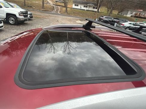 Used 2018 GMC Terrain SLT w/ Preferred Package image 12