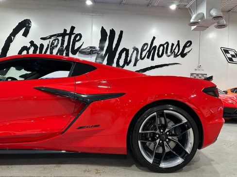 Used 2025 Chevrolet Corvette Z06 image 7
