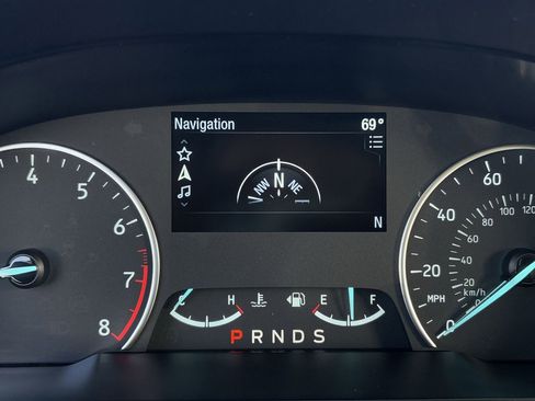 Used 2020 Ford EcoSport SE w/ SE Convenience Package image 15