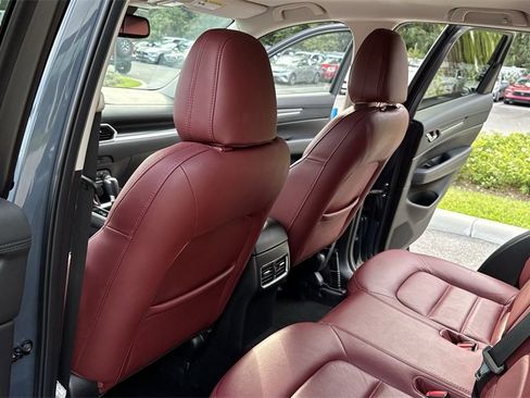 Certified 2023 MAZDA CX-5 Carbon Edition image 35