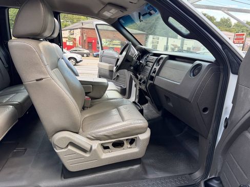 Used 2010 Ford F150 XLT RWD image 16