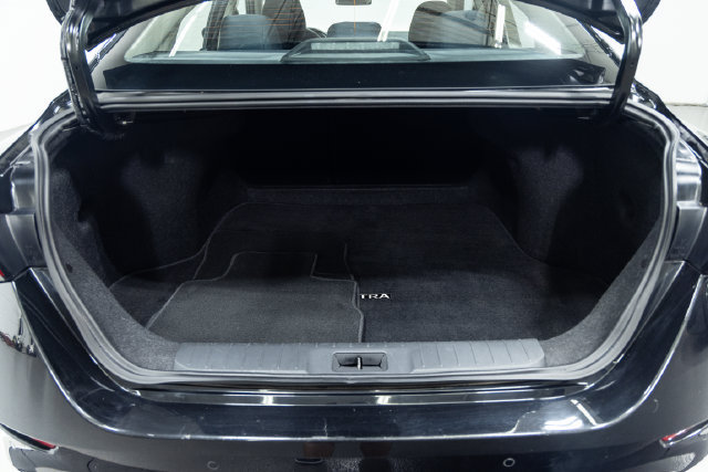 Used 2025 Nissan Sentra S FWD image 9