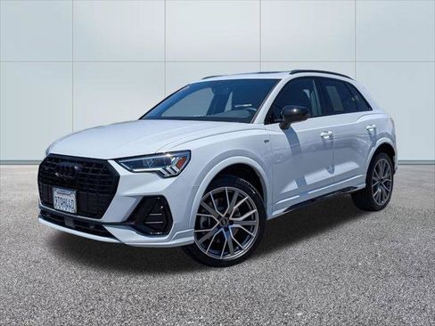 Used 2025 Audi Q3 2.0T Premium Plus AWD/4WD image 1