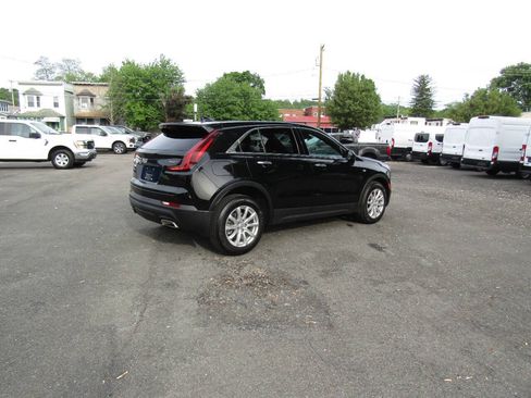 Used 2022 Cadillac XT4 Luxury AWD/4WD image 6