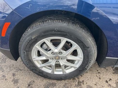 Used 2022 Chevrolet Equinox LT image 47