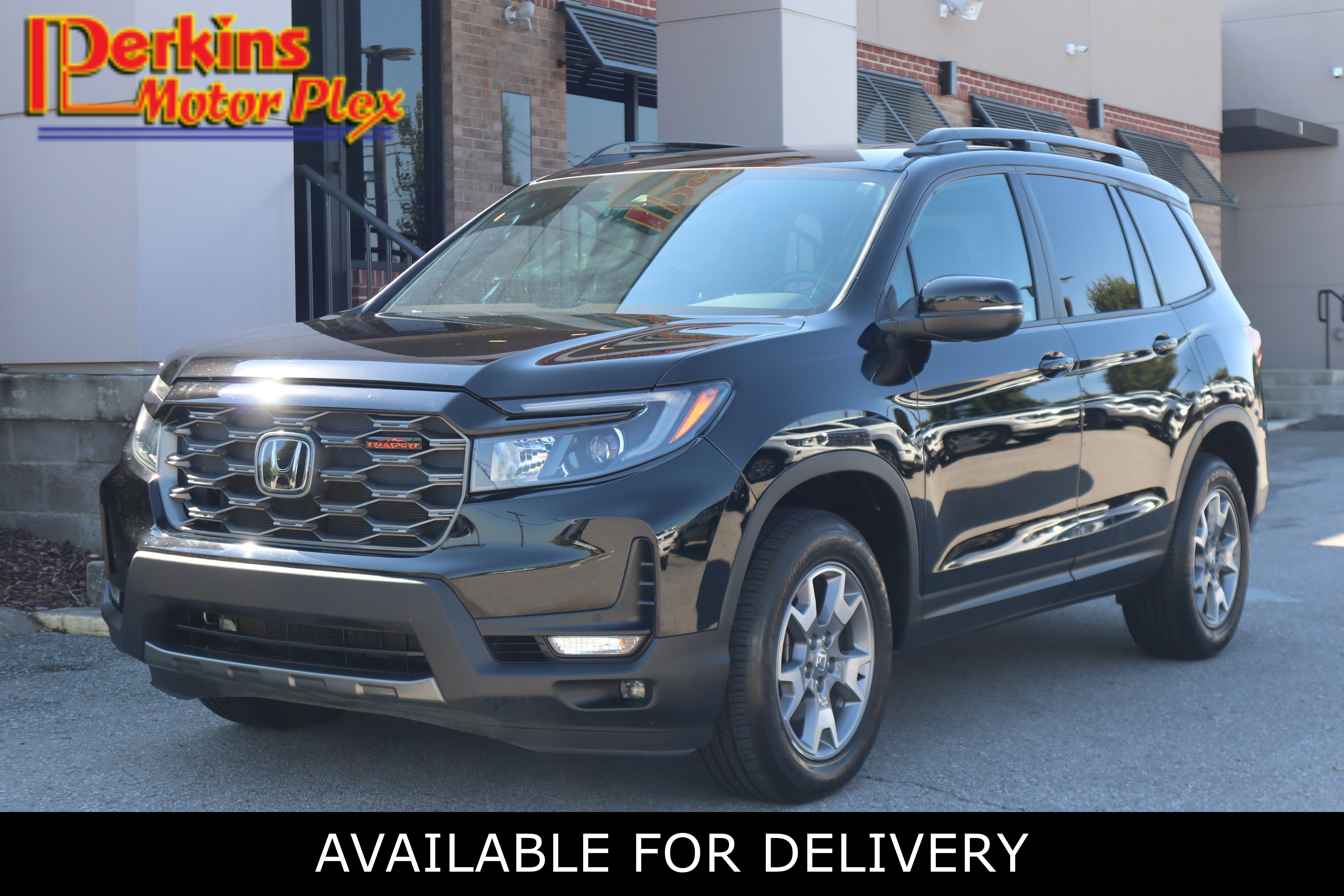 Used 2022 Honda Passport TrailSport image 1