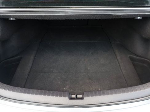 Used 2018 Acura TLX w/ Technology Package FWD image 18
