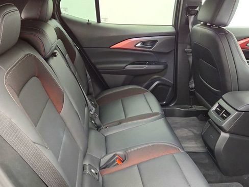 Used 2025 Chevrolet Equinox EV RS FWD image 23