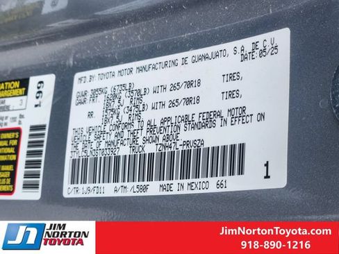 Used 2025 Toyota Tacoma TRD Off-Road w/ TRD Off Road Upgrade Package AWD/4WD image 33
