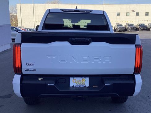 New 2026 Toyota Tundra SR5 image 12