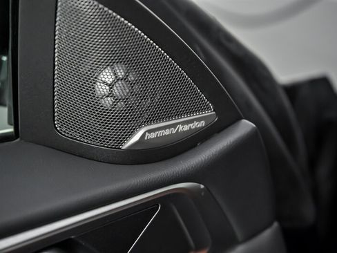 Used 2023 BMW M4 xDrive Competition AWD/4WD image 15