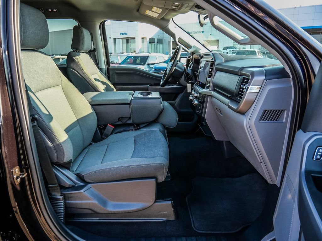 Used 2025 Ford F150 XLT w/ Equipment Group 301A Standard AWD/4WD image 14
