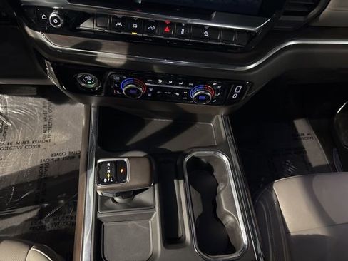 Certified 2023 GMC Sierra 1500 SLT w/ SLT Premium Package image 26