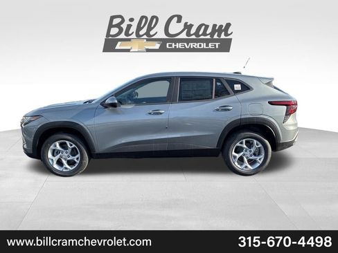 New 2026 Chevrolet Trax LS w/ LS Convenience Package image 35