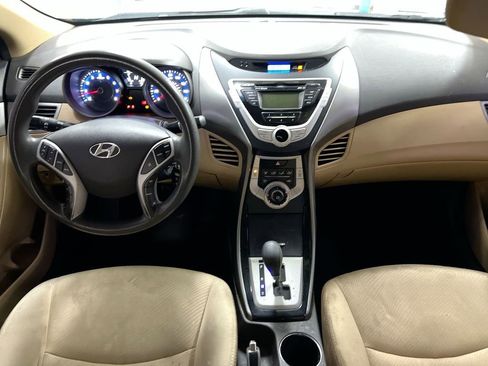 Used 2011 Hyundai Elantra GLS w/ Preferred Equipment Pkg 3 image 10