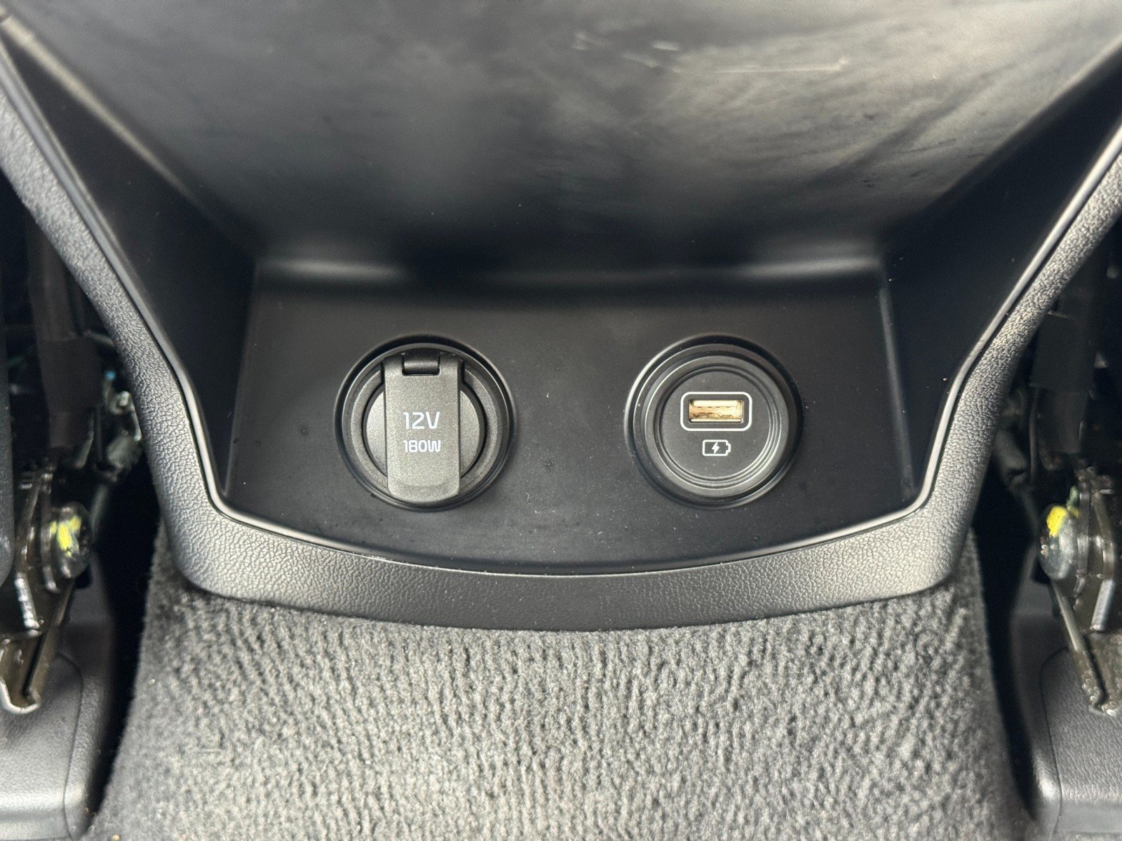 Used 2022 Kia Sorento EX w/ Panoramic Sunroof Package FWD image 32