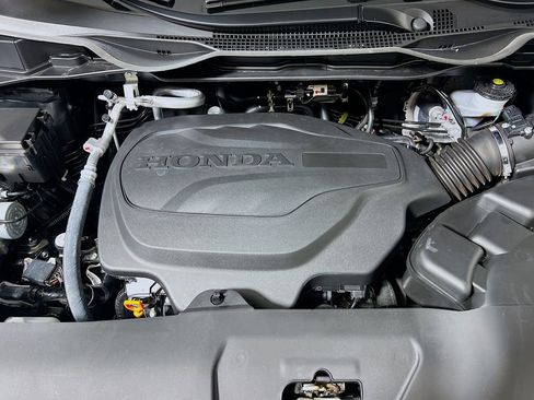 Used 2025 Honda Odyssey Sport-L image 28