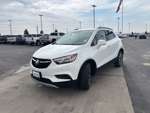 Certified 2022 Buick Encore Preferred w/ Safety Package II AWD/4WD image 7