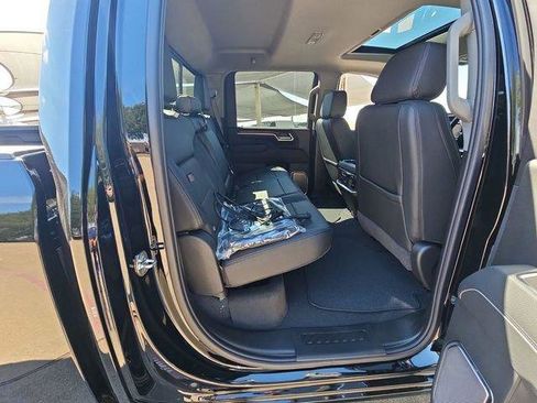 New 2026 GMC Sierra 2500 Denali w/ Denali Reserve Package image 28