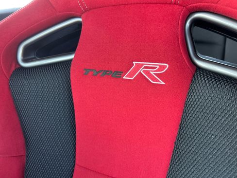 Used 2018 Honda Civic Type R image 22