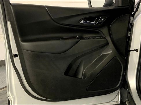 Used 2021 Chevrolet Equinox LT w/ LPO, Cargo Package image 23