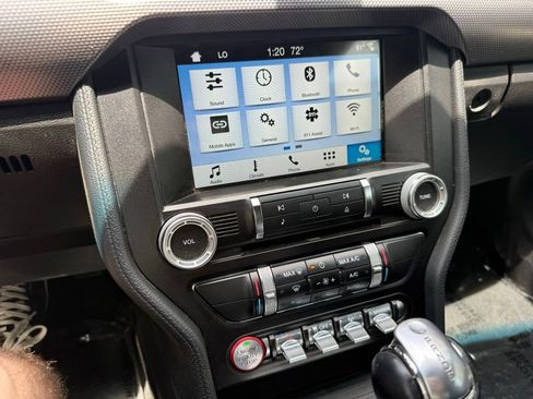Used 2018 Ford Mustang Coupe w/ Equipment Group 101A RWD image 23