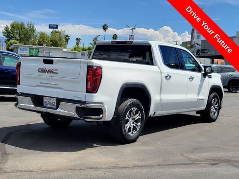 Used 2026 GMC Sierra 1500 SLT RWD image 4