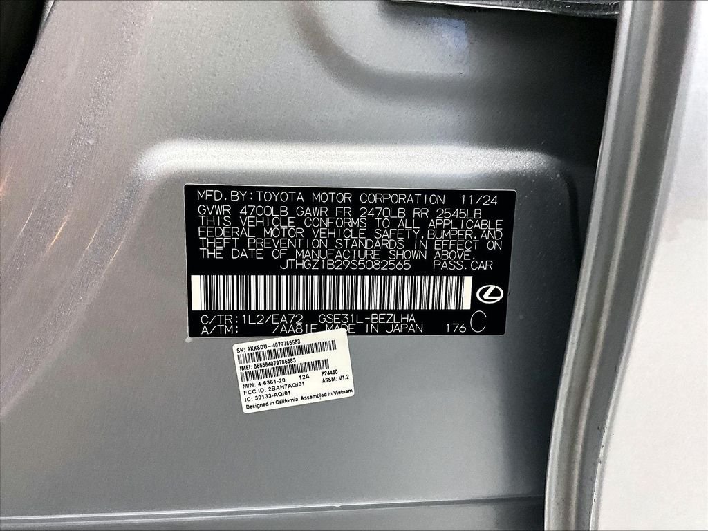Used 2025 Lexus IS 350 F Sport w/ Accessory Package 2 RWD image 33