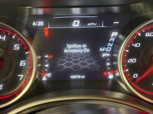 Used 2021 Dodge Charger SXT w/ Leather Interior Group RWD image 26