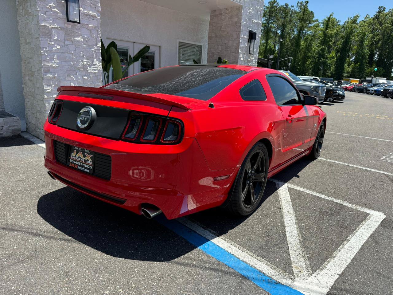 Used 2014 Ford Mustang GT Premium w/ Comfort Package RWD image 16