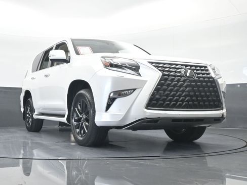 Used 2023 Lexus GX 460 Premium image 71
