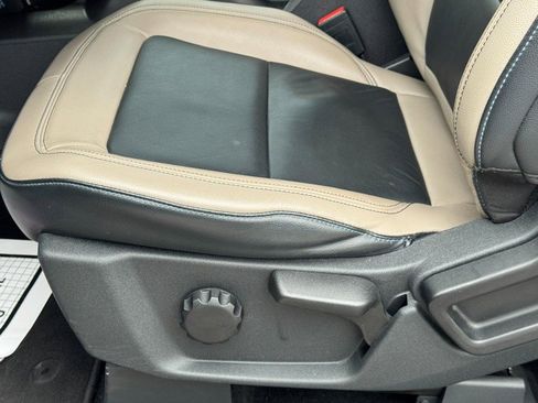 Used 2021 Ford Bronco Wildtrak image 22