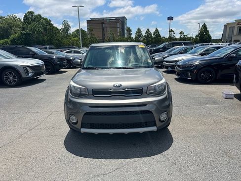 Used 2019 Kia Soul + FWD image 2